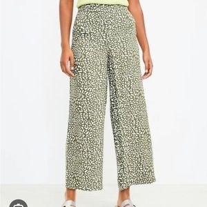 Loft Wide Leg Crop Pants